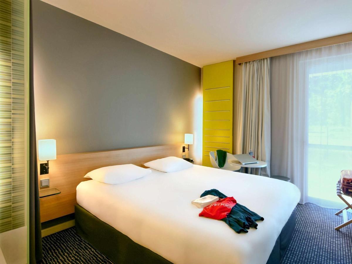 Ibis Styles Nantes Reze Aeroport Hotell Eksteriør bilde